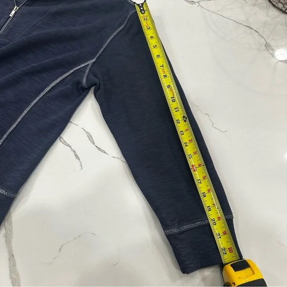 Tommy Bahama Tobago Bay 1/2 Zip Sweatshirt Women’s XL Navy w/white stitching - Picture 12 of 12